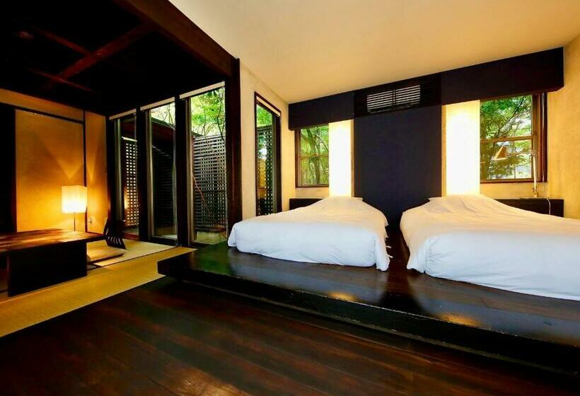 Balkonlu Standart Oda, 奥武雄温泉 風の森