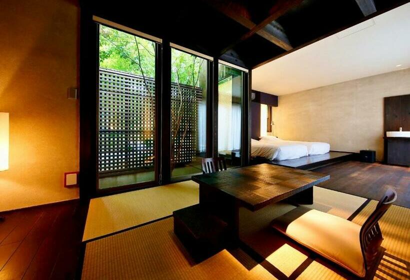 Balkonlu Standart Oda, 奥武雄温泉 風の森