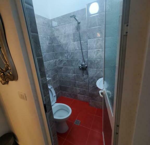 חדר דלוקס יחיד, Bs