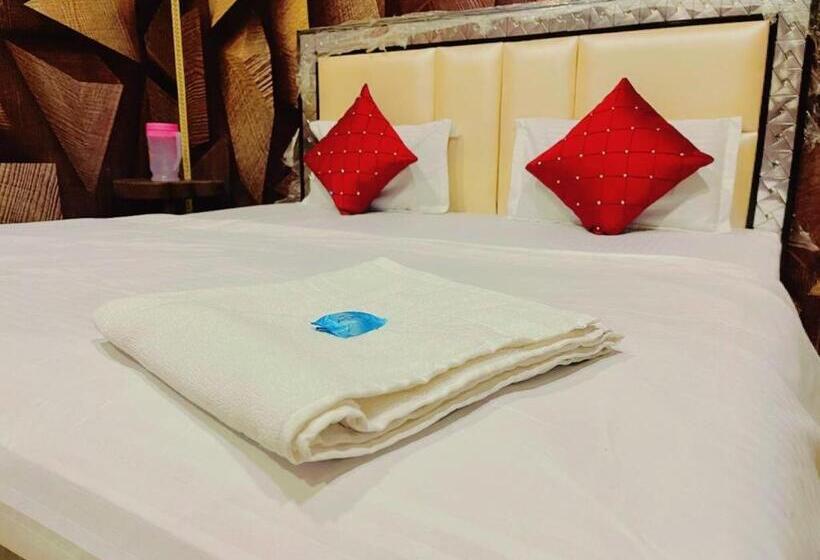 Трехместный Номер Классика, Oyo 81144 Green Land Guest House