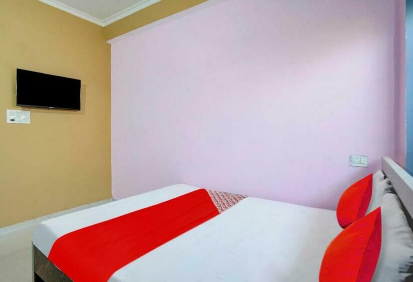 Трехместный Номер Классика, Oyo Flagship 81323 Kashyap Stay