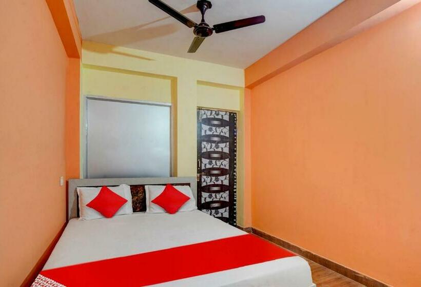 اتاق کلاسیک سه تخته, Oyo Flagship 81323  Kashyap Stay