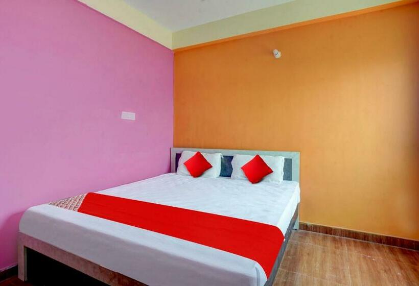 Трехместный Номер Классика, Oyo Flagship 81323 Kashyap Stay