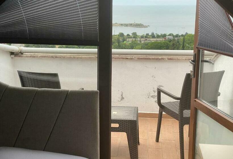 Апартаменты 1 Спальня с Террасой, My Home Trabzon Apart