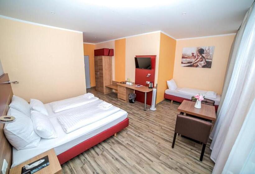 标准三人间, Alexander Business Hotel Hannover City