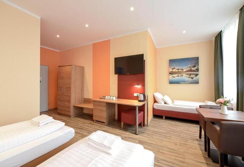 标准三人间, Alexander Business Hotel Hannover City