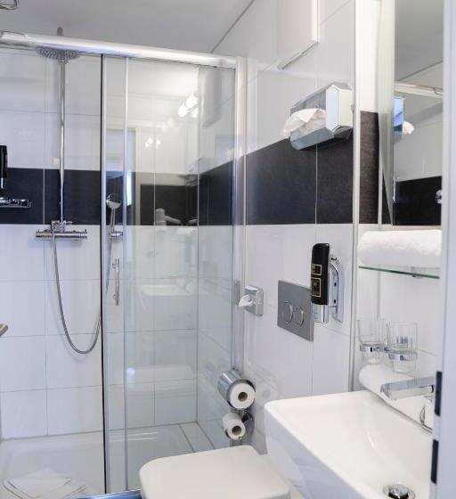 스탠다드 룸, Alpha & Omega