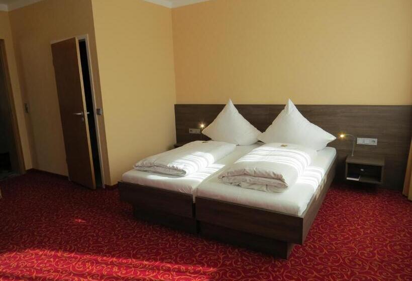 디럭스 룸, Ates Hotel Lampertheim