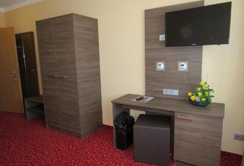 싱글 디럭스 룸, Ates Hotel Lampertheim