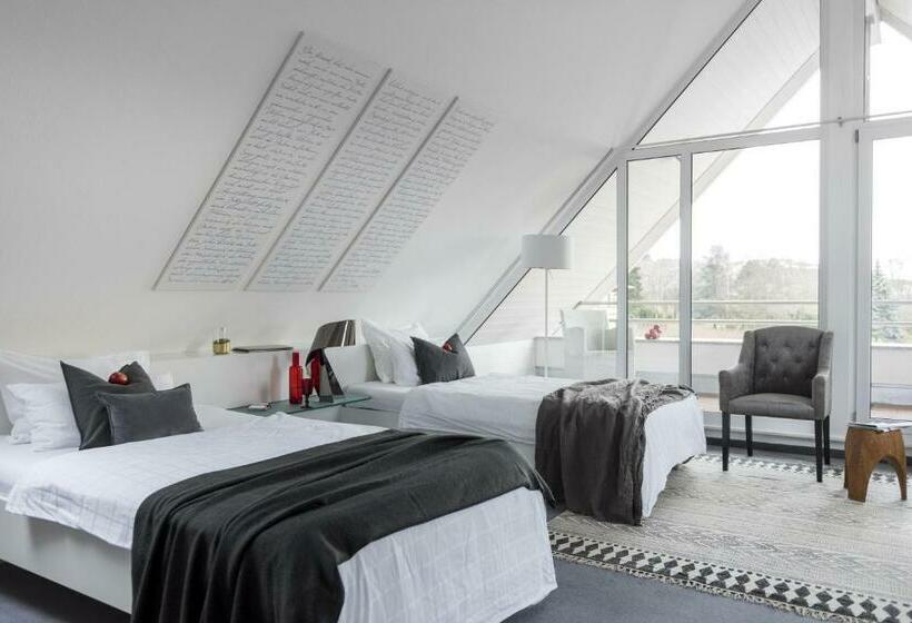 주니어 스위트 호수 전망, Bodenseehotel Renn