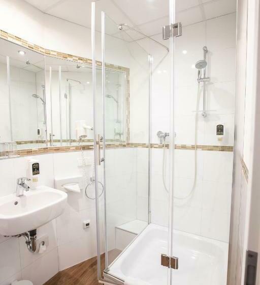 اتاق استاندارد, Astoria