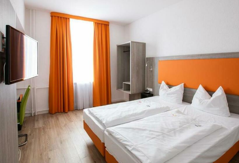 اتاق استاندارد, Astoria