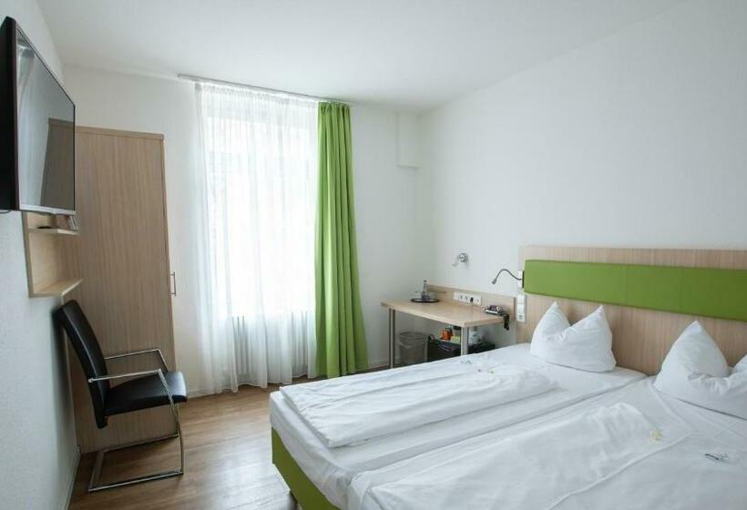 اتاق استاندارد, Astoria