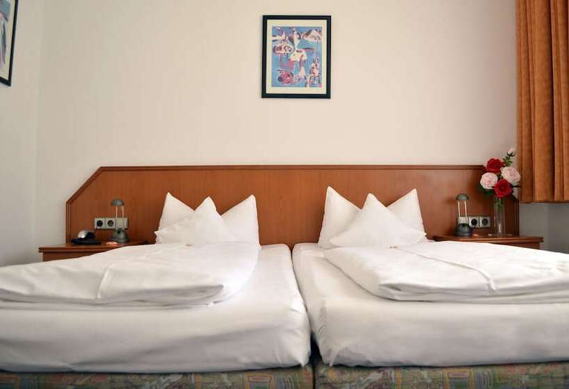 اتاق استاندارد, Astoria