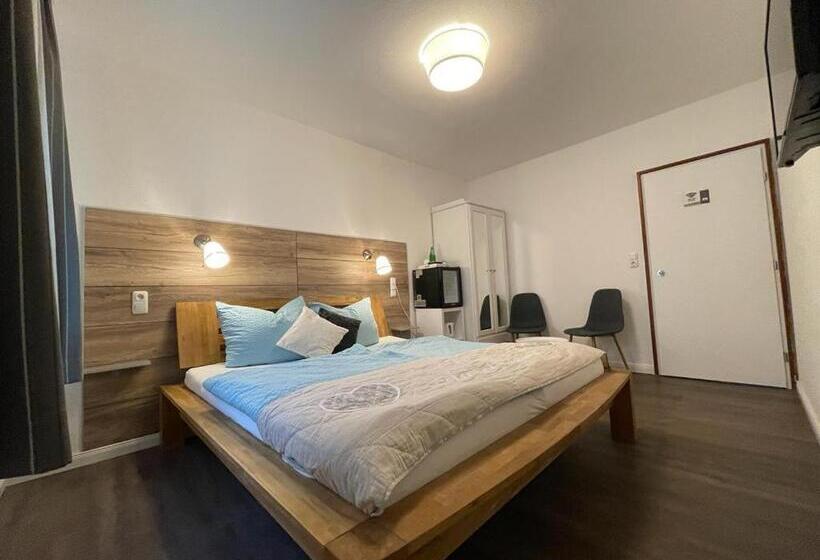 اتاق استاندارد, Deutsches Haus