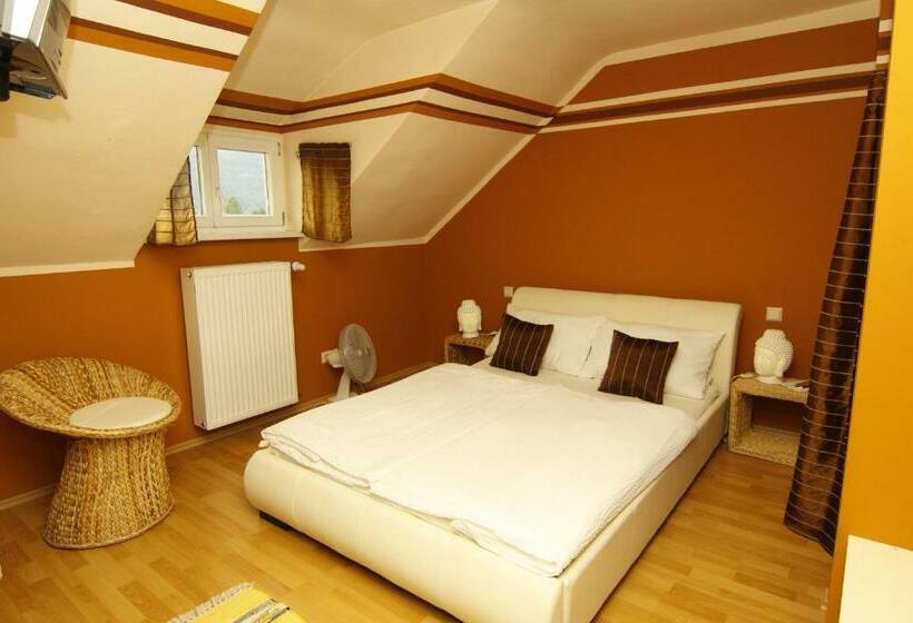 Quarto standard, Die Dependance