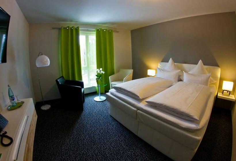 חדר סטנדרט יחיד, Eyberg