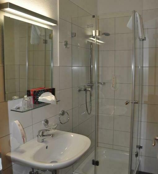 غرفة قياسية فردية, Fokus