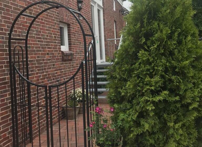 شقة 3 غرف, Friesischer Hof