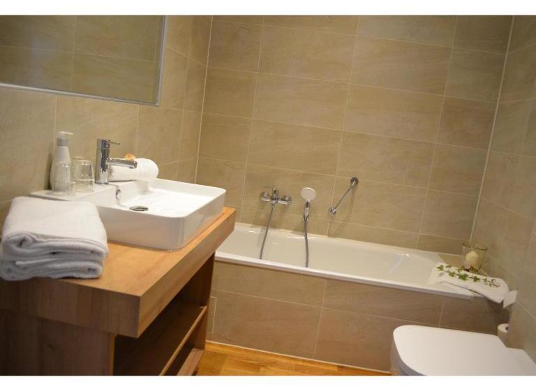 شقة غرفتين, Friesischer Hof