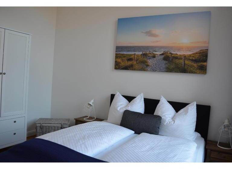 شقة غرفتين, Friesischer Hof