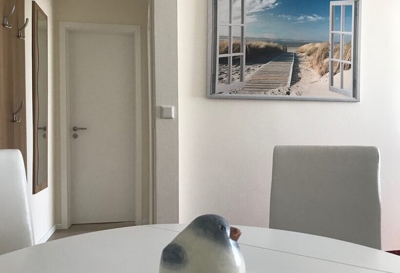 شقة غرفة واحدة, Friesischer Hof