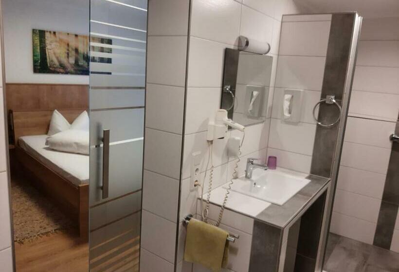 컴포트 룸, Gasthaus Gonnermann