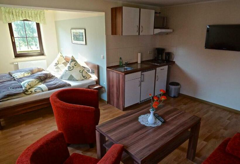 غرفة قياسية, Gasthaus Rundteil