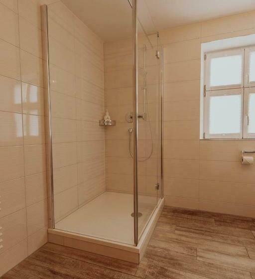 Номер Стандарт, Gasthaus Zur Sonne