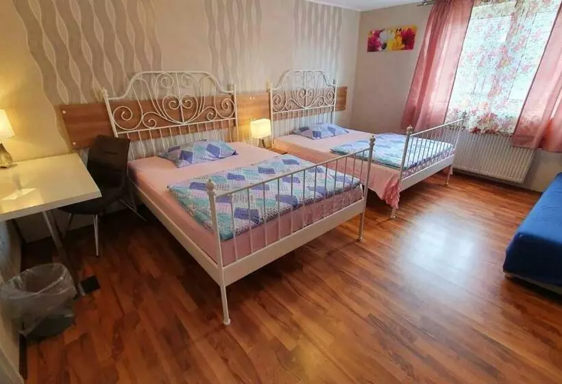 اتاق راحتی سه تخته, Gründauer Monteurwohnung/studentenwohnung