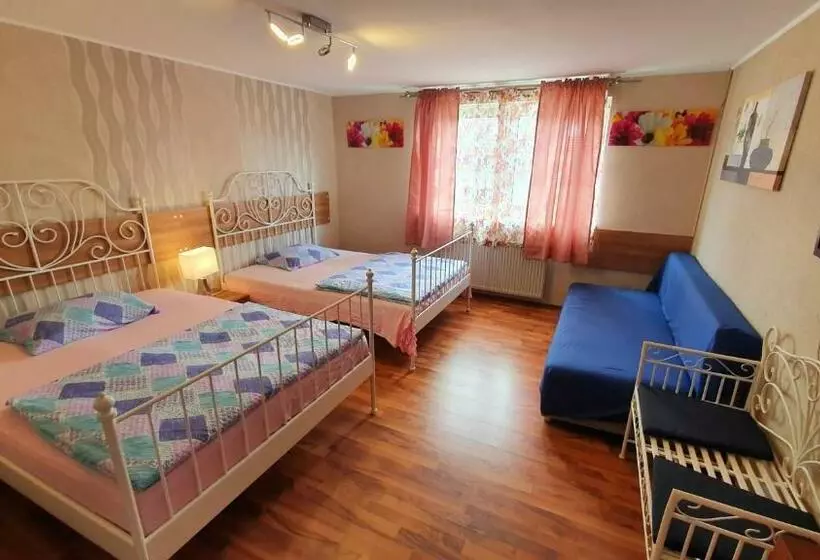 اتاق راحتی سه تخته, Gründauer Monteurwohnung/studentenwohnung