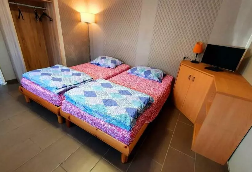 اتاق استاندارد با سرویس بهداشتی مشترک, Gründauer Monteurwohnung/studentenwohnung