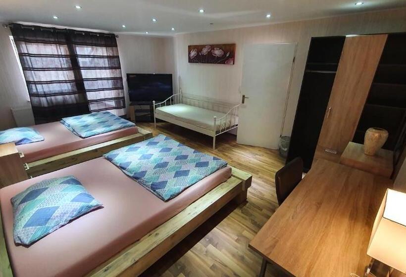 Семейный Номер, Gründauer Monteurwohnung/studentenwohnung