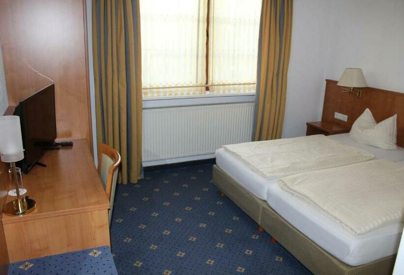 Номер Стандарт, Kaiserhof
