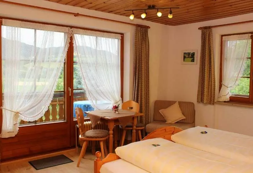 اتاق استاندارد با بالکن, Landgasthof Zum Schützen