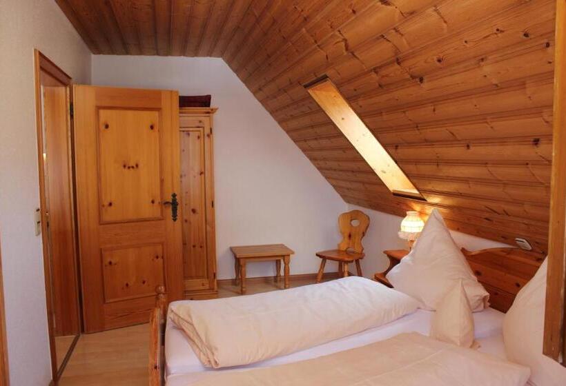 Апартаменты 2 Спальни, Landgasthof Zum Schützen