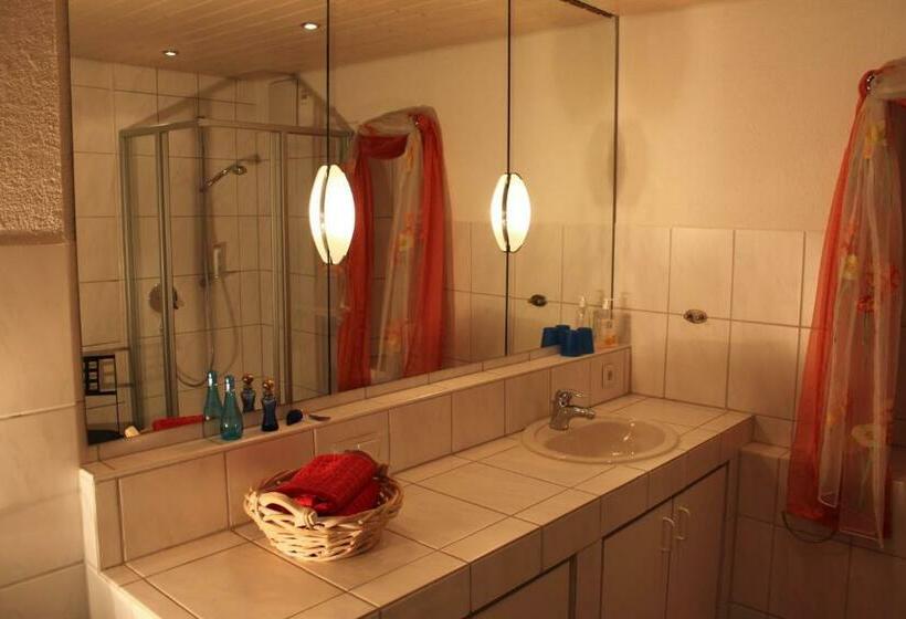 غرفة قياسية, Landhaus Goldenes Kreuz