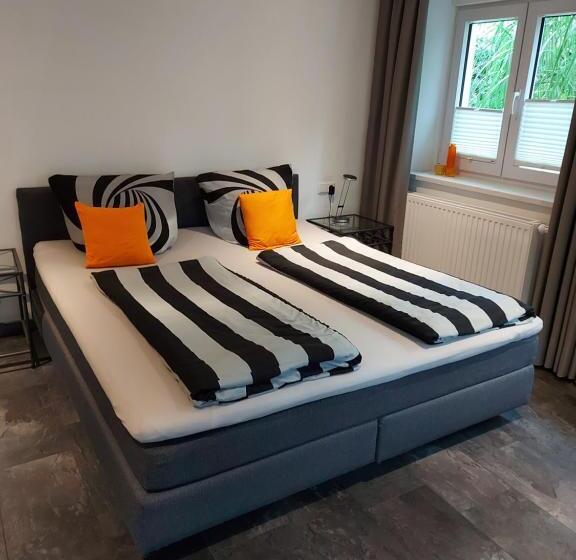 شقة غرفة واحدة مزودة بتراس, Landhaus Goldenes Kreuz