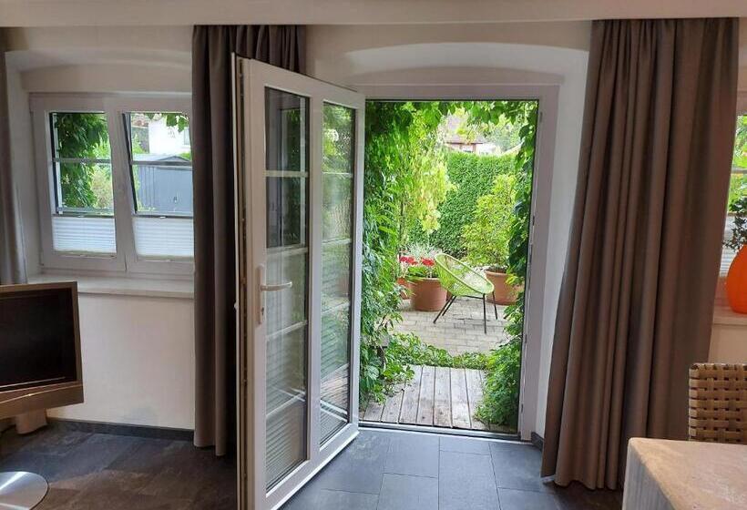 شقة غرفة واحدة مزودة بتراس, Landhaus Goldenes Kreuz