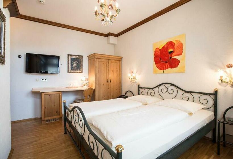 Quarto Economy, Meiser Rosenstuben