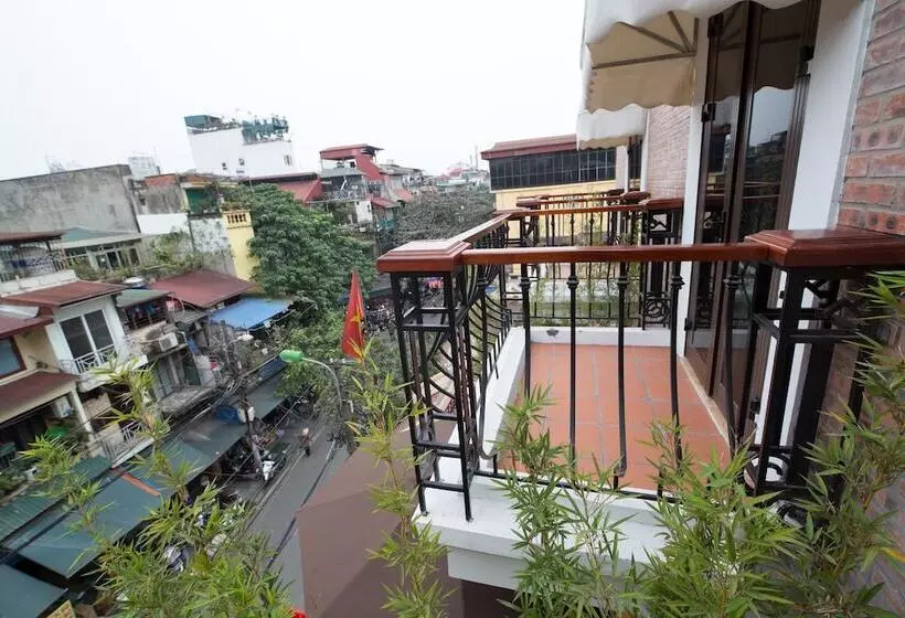 Deluxe Room with Balcony