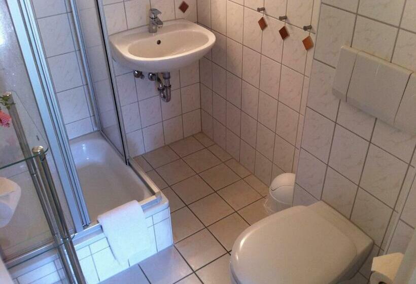 スタンダードルーム, Pension Seba