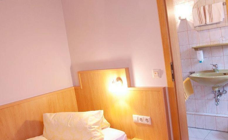 标准单人间, Restaurant Bürgerstuben