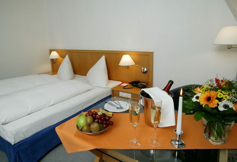 اتاق استاندارد یک نفره, Stadthotel Oranienburg