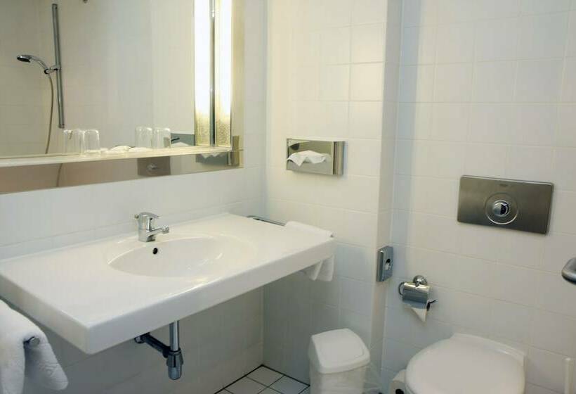 Номер Стандарт, Stadthotel Oranienburg