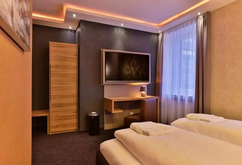 ファミリースイートの2ベッドルーム, Stay Inn Bielefeld Zentrum
