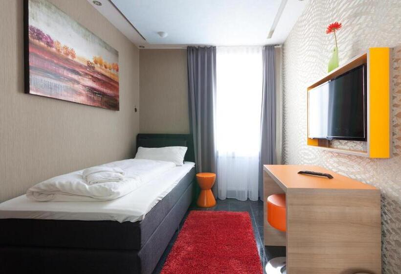 Люкс Семейный 2 Спальни, Stay Inn Bielefeld Zentrum