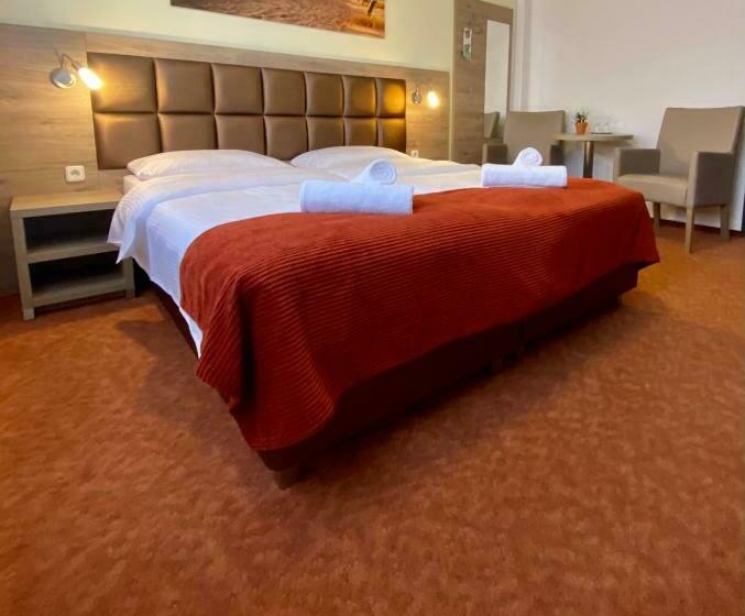 スタンダードルーム, Strand Hotel Nordsee, Hotel Deichläufer