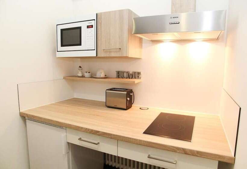 스탠다드 싱글 룸, Vetter