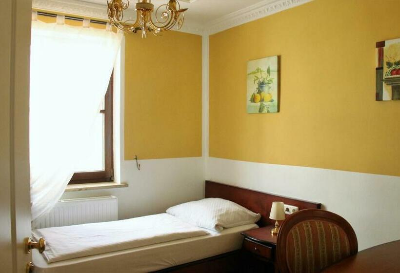 غرفة قياسية فردية, Villa Toscana